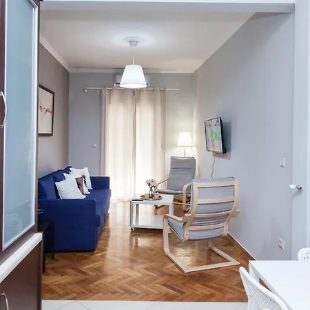 Beautiful New Decorated Apt In Apartment
